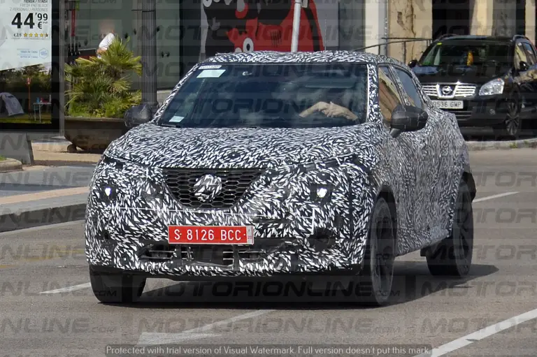 Nuova Nissan Juke 2020 - foto spia  - 1