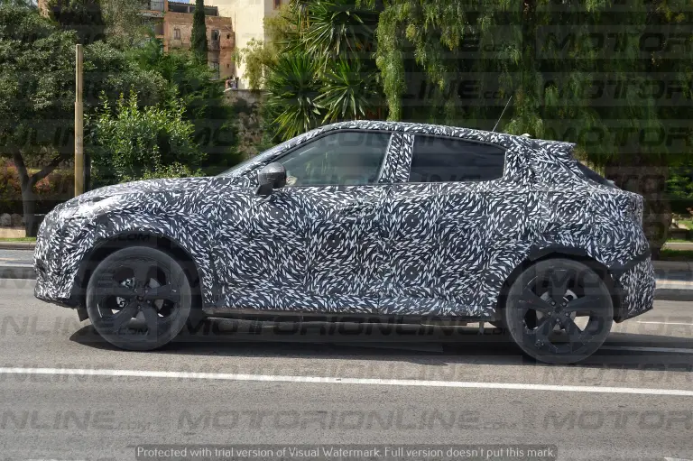 Nuova Nissan Juke 2020 - foto spia  - 6