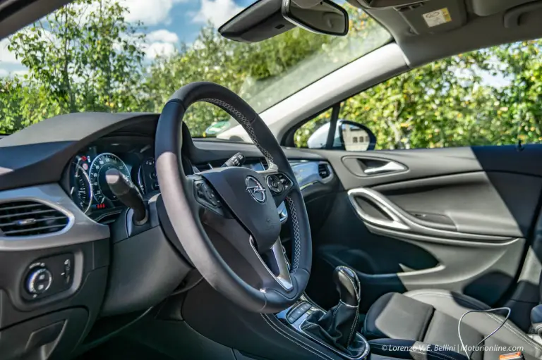 Nuova Opel Astra 2020 - Prova su strada in anteprima - 13