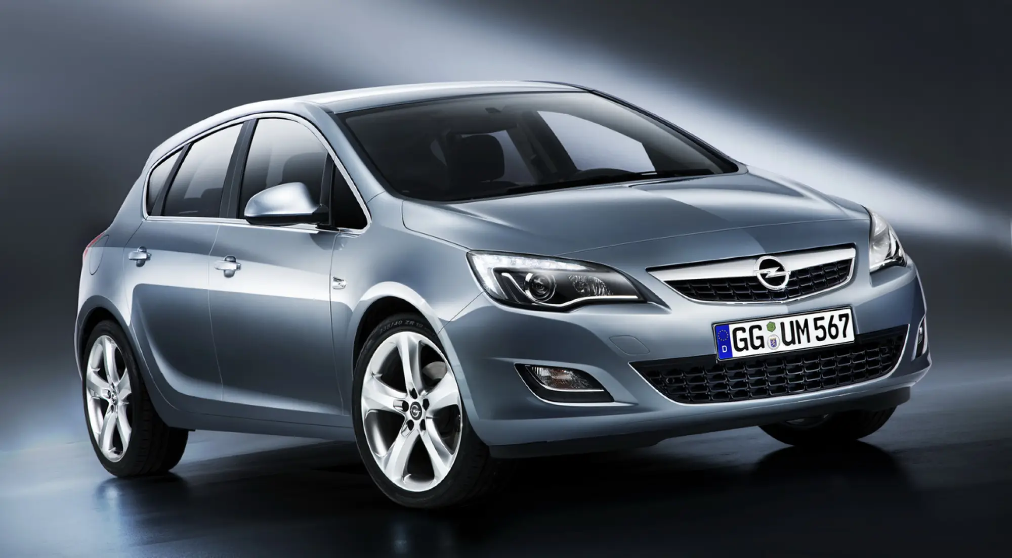Nuova Opel Astra - 2