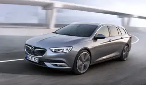 Nuova Opel Insignia Sports Tourer - 3