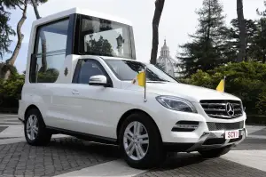 Nuova Papamobile Mercedes - 5