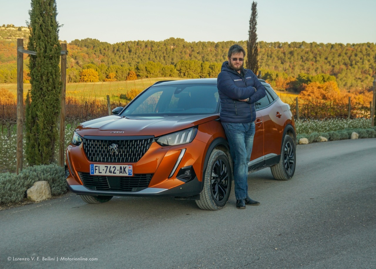 Nuova Peugeot 2008 2020 - Prova su strada in anteprima