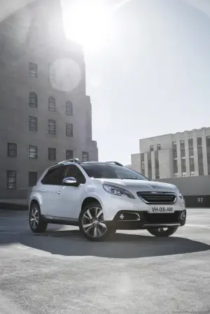 Nuova Peugeot 2008