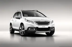 Nuova Peugeot 2008 - 12