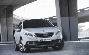Nuova Peugeot 2008