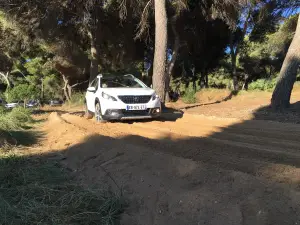 Nuova Peugeot 2008_MY2016