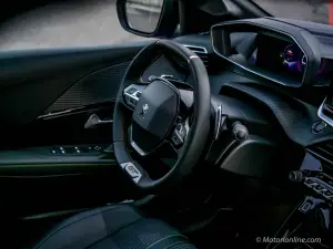 Nuova Peugeot 208 - Com'e' e Come Va