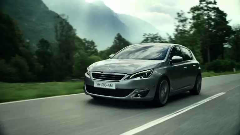 Nuova Peugeot 308 - Spot i-Sensations - 3