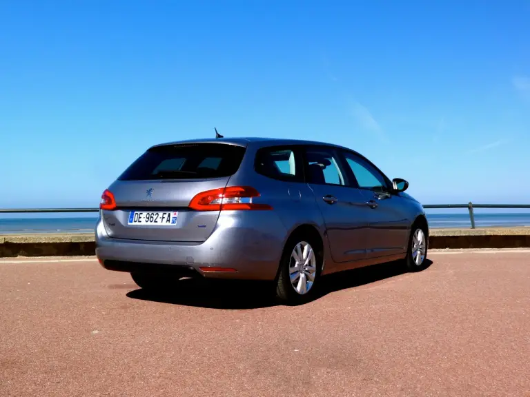 Nuova Peugeot 308 SW - Primo Contatto - 41