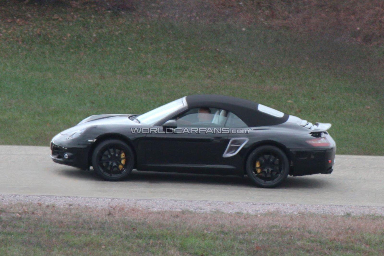 Nuova Porsche 911 2012 foto spia
