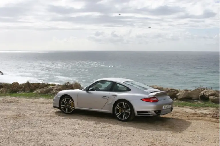 Nuova Porsche 911 Turbo - 14