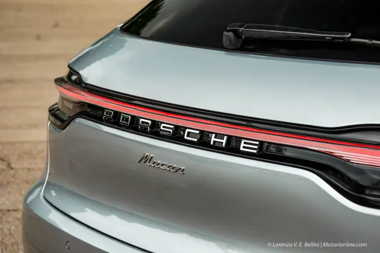 Nuova Porsche Macan 2019 - Prova su Strada - 22