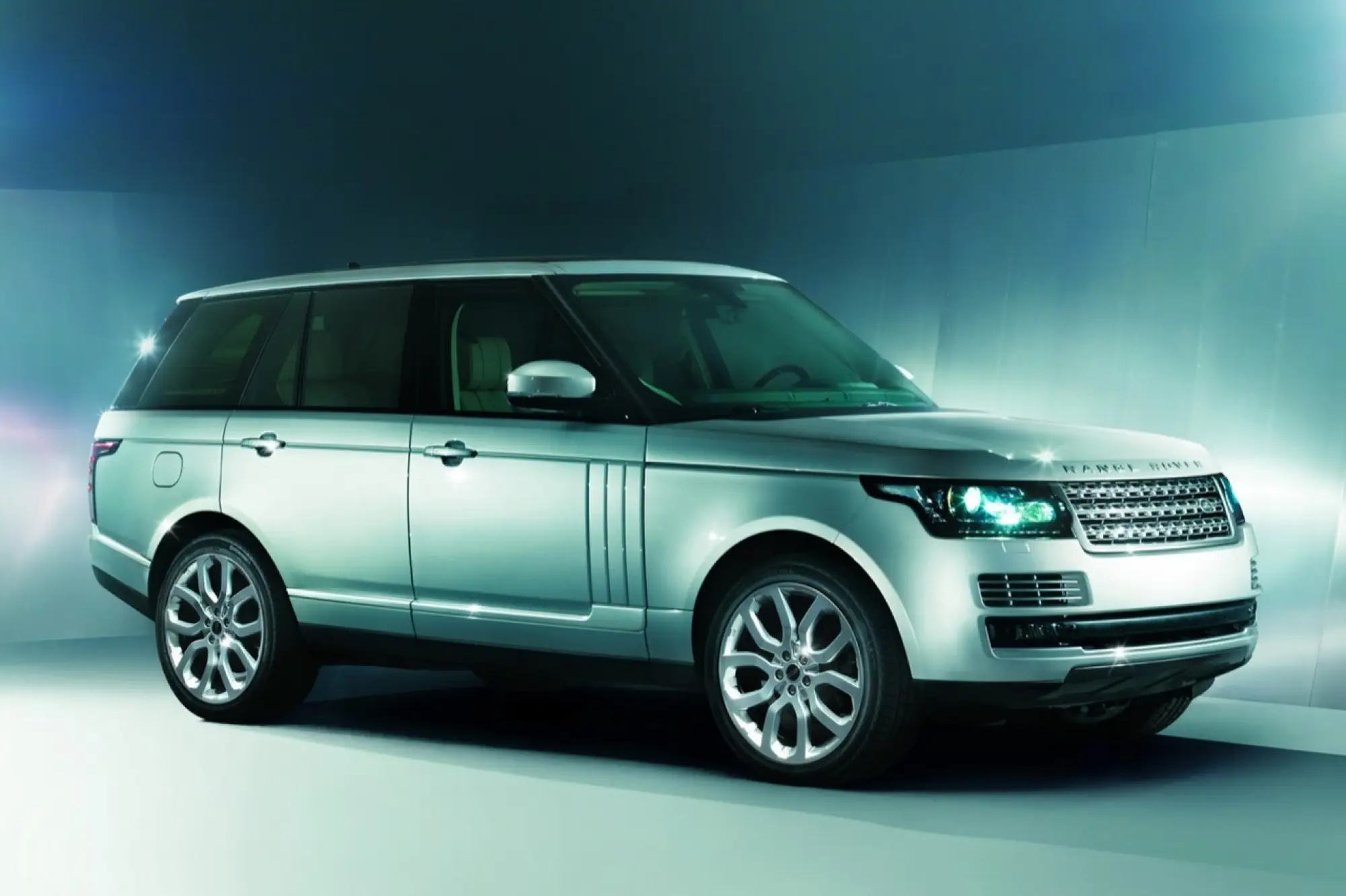 Nuova Range Rover 2013 - 9