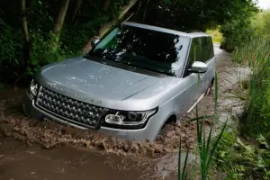Nuova Range Rover - 12