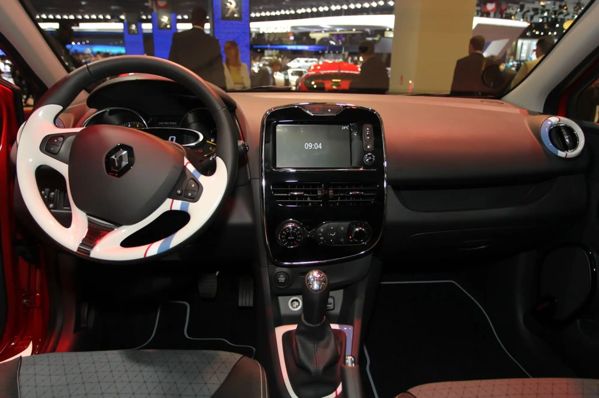 Nuova Renault Clio - Salone di Parigi 2012 - 17