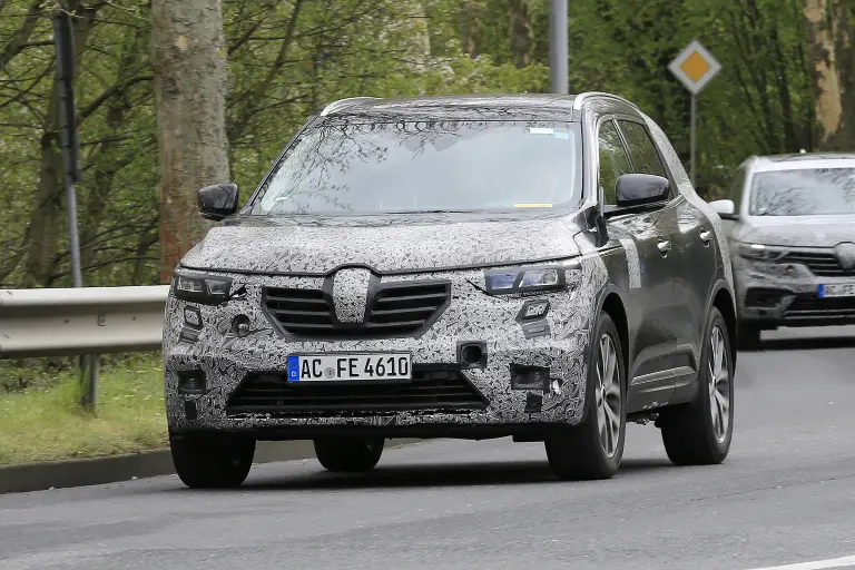 Nuova Renault Koleos 2019 - il restyling è servito - 11