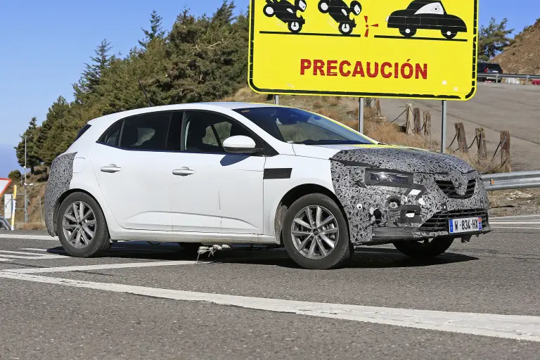Nuova Renault Megane 2019 - 16