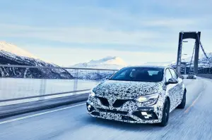 Nuova Renault Megane RS foto 14 Giugno 2017 - 5