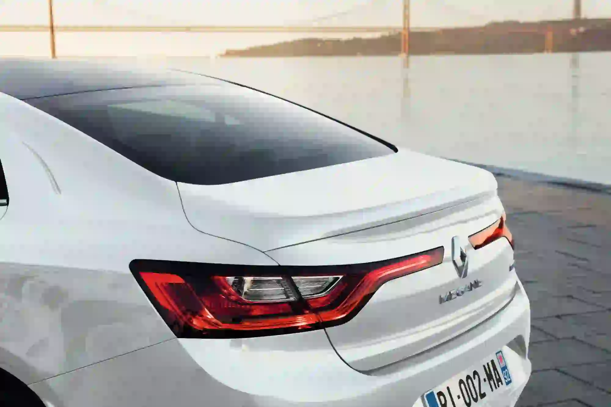 Nuova Renault Megane Sedan  - 15