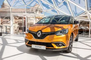 Nuova Renault Scenic - 2016