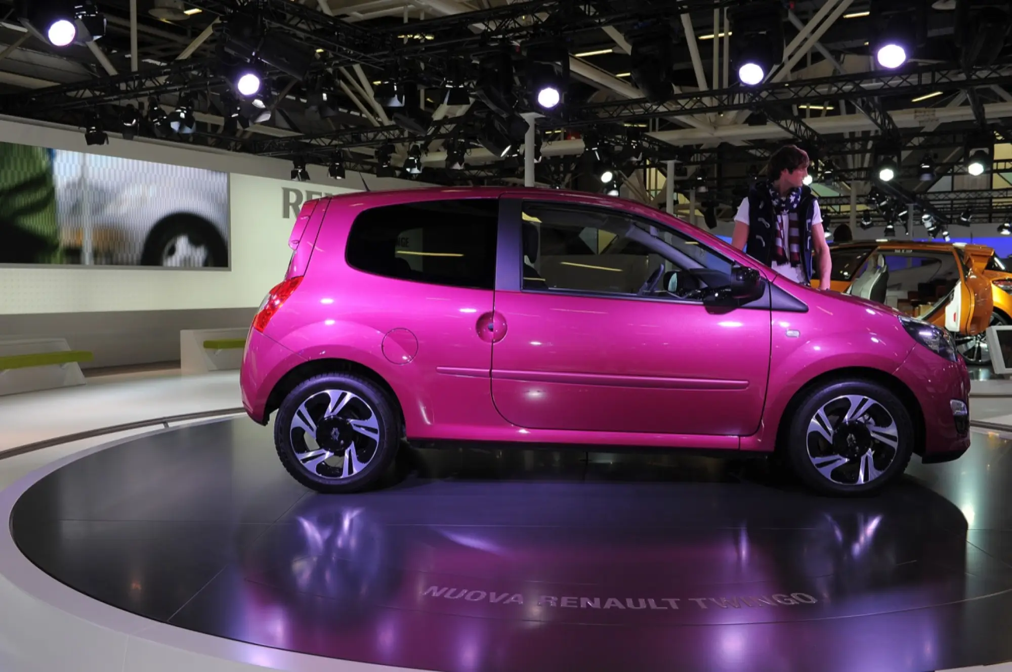 Nuova Renault Twingo 2012 - Motor Show 2011 - 3