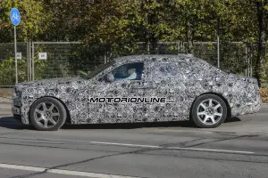 Nuova Rolls Royce Phantom MY 2018 foto spia 4 novembre 2016