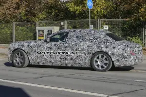 Nuova Rolls Royce Phantom MY 2018 foto spia 4 novembre 2016