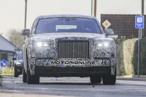 Nuova Rolls Royce Phantom MY 2018 foto spia 4 novembre 2016