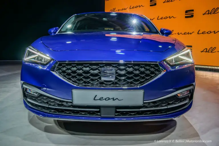 Nuova Seat Leon 2020 - Foto LIVE dal debutto - 11