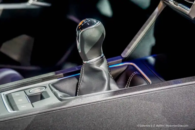 Nuova Seat Leon 2020 - Foto LIVE dal debutto - 23
