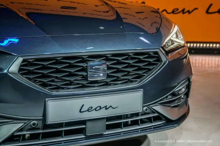 Nuova Seat Leon 2020 - Foto LIVE dal debutto - 36