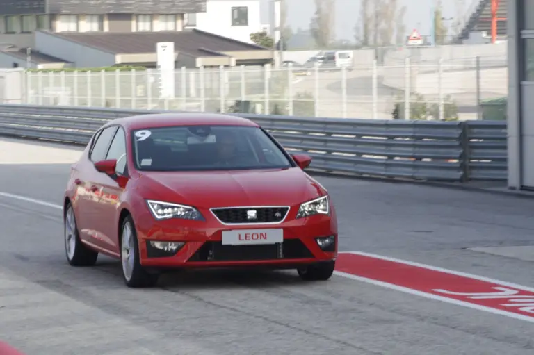 Nuova Seat Leon - Test drive a Misano - 1