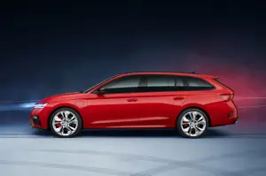 Nuova Skoda Octavia RS iV - Salone di Ginevra 2020 - 3