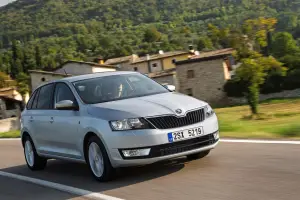 Nuova Skoda Rapid Spaceback 