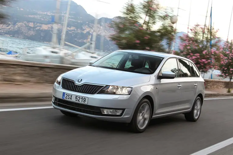 Nuova Skoda Rapid Spaceback  - 11