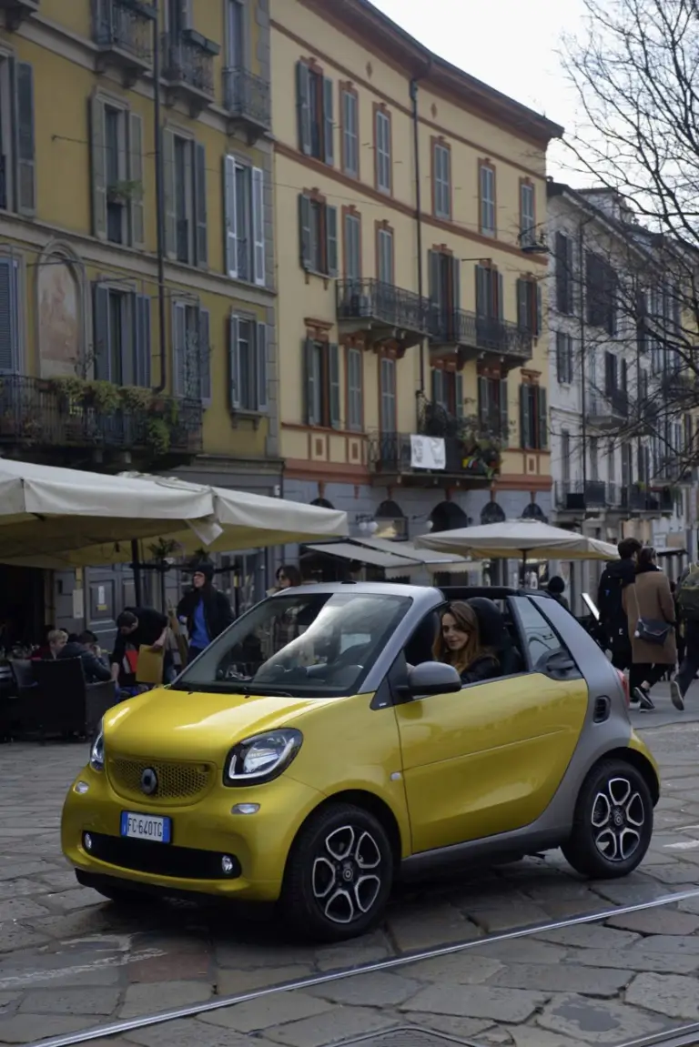 Nuova smart fortwo cabrio - 48