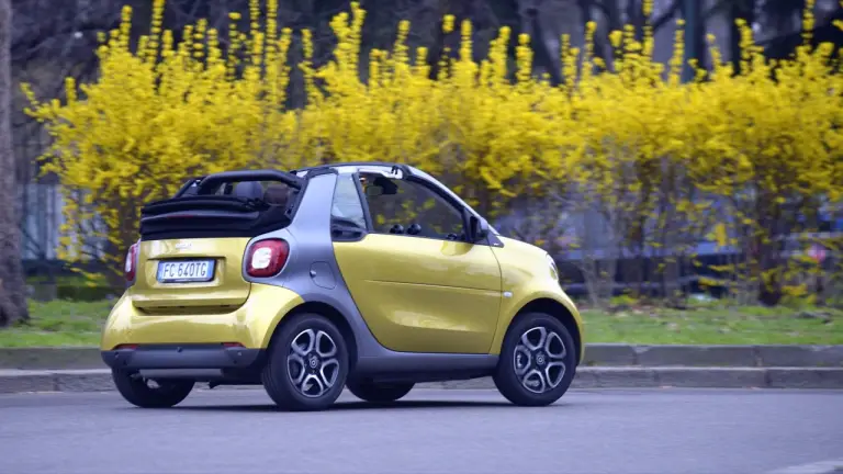 Nuova smart fortwo cabrio - 71