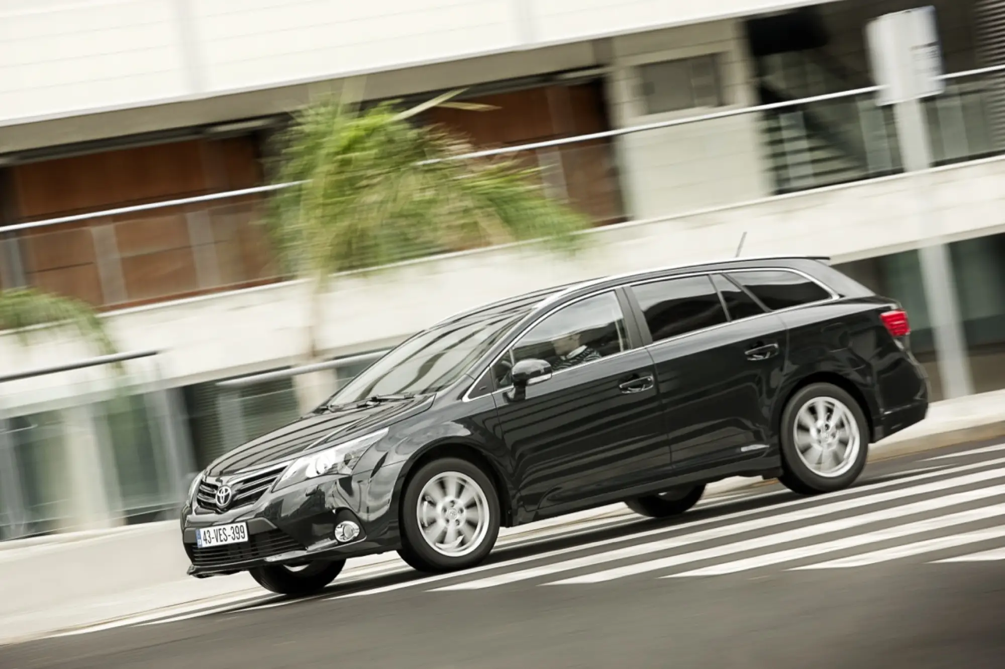 Nuova Toyota Avensis 2012 - 9