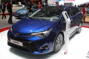 Nuova Toyota Avensis - Salone di Ginevra 2015 - 12