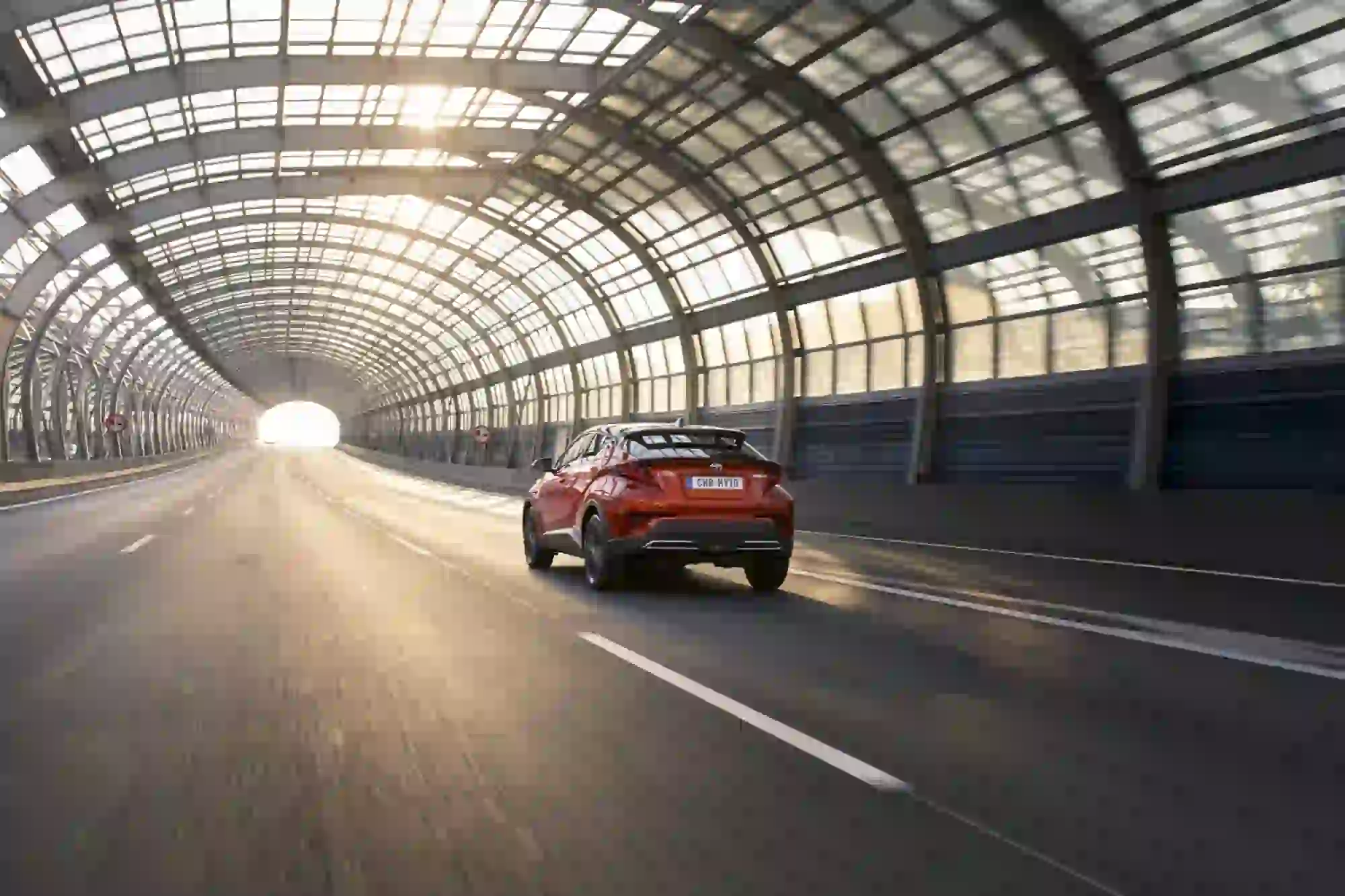 Nuova Toyota C-HR 2019  - 24
