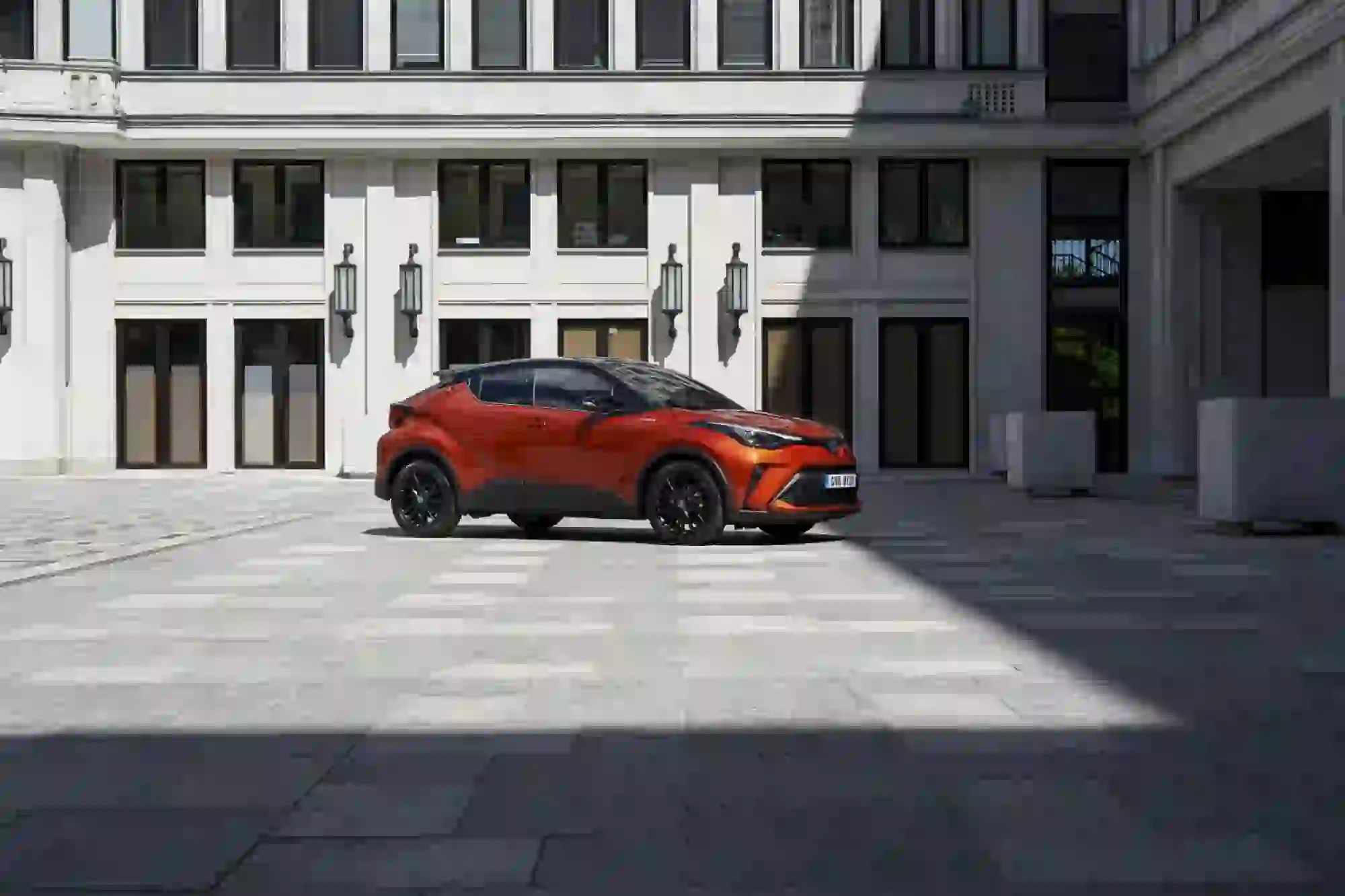 Nuova Toyota C-HR 2019  - 5