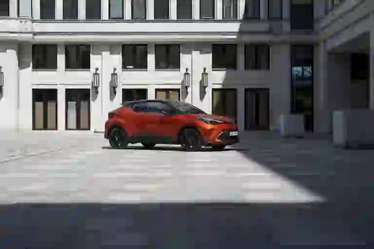 Nuova Toyota C-HR 2019  - 5