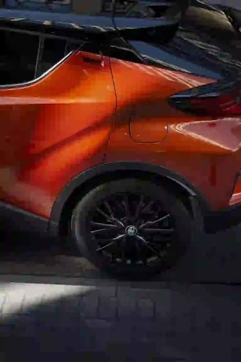 Nuova Toyota C-HR 2019  - 20