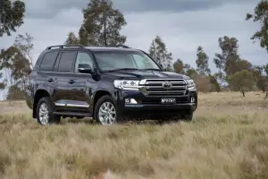 Nuova Toyota Land Cruiser