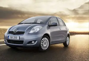 Nuova Toyota Yaris 2010 - 1