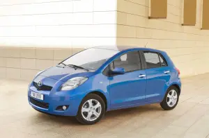 Nuova Toyota Yaris 2010 - 14