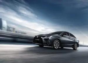 Nuova Toyota Yaris Ativ - Foto