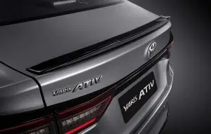 Nuova Toyota Yaris Ativ - Foto