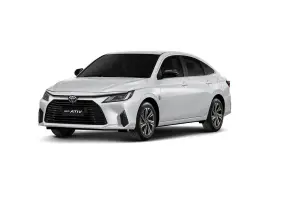 Nuova Toyota Yaris Ativ - Foto